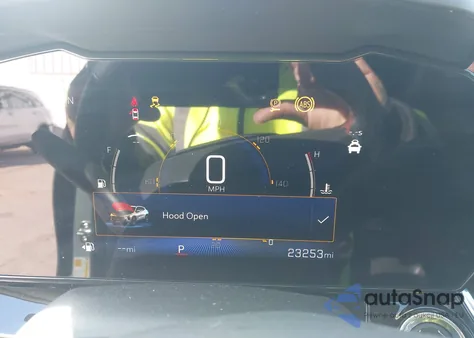 2024 Chevrolet Trax Fwd 2Rs z USA, uszkodzony, nr VIN KL77LJE22RC244750